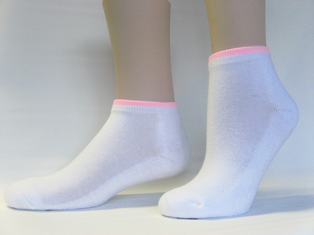 pink trim low cut running athletic socks